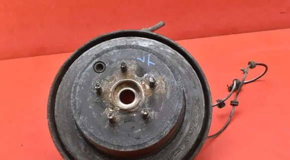 Subaru Legacy Front wheel hub spindle knuckle