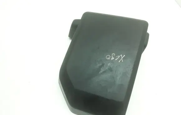 Volvo XC90 Air filter box cover 30680265