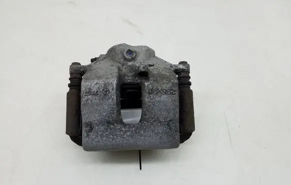 Mercedes-Benz C W204 Front brake caliper A2044212381