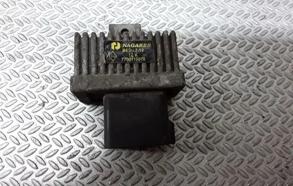 Renault Laguna II Glow plug pre-heat relay 7700115078