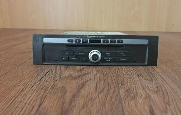 Renault Vel Satis CD/DVD changer 8200326974 8200411126 PN2690WA