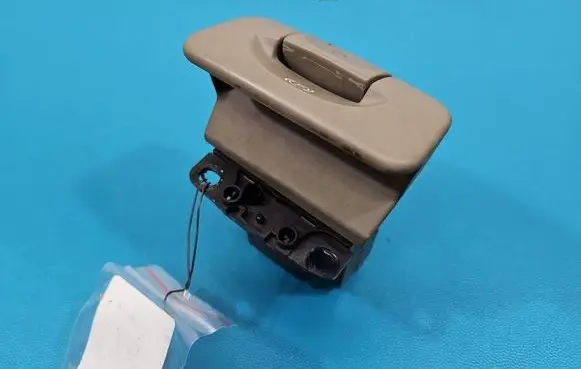 Renault Scenic II - Grand scenic II Handbrake/parking brake auto hold switch 8200243681A IMPRK1585464
