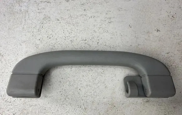 BMW 5 E60 E61 Rear interior roof grab handle 9143529