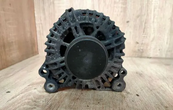 Audi A4 S4 B7 8E 8H Generator/alternator 06F903023H
