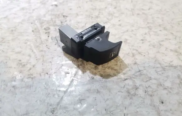 Volkswagen Jetta VI Electric window control switch 7L6959855B