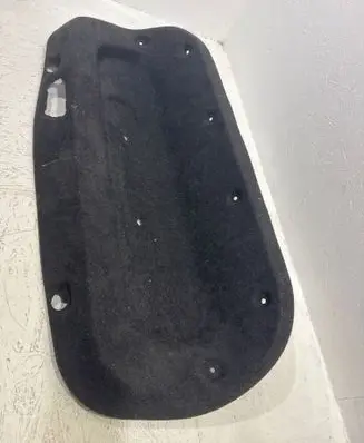 BMW M4 G82 G83 Tailgate/boot lid cover trim 7497534