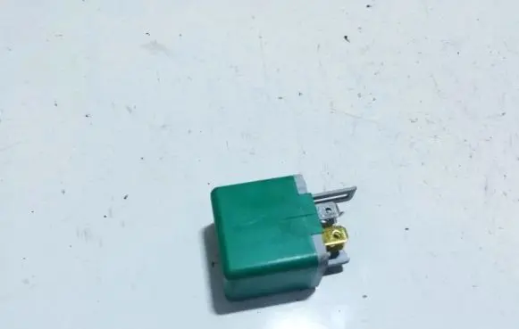 Mazda Xedos 6 Other relay 2e19
