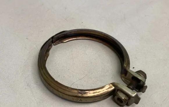 BMW X5 E70 Muffler pipe connector clamp 7620508