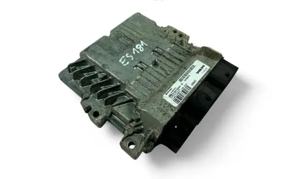 Volvo V50 Engine control unit/module ECU 30788975 S180134001B