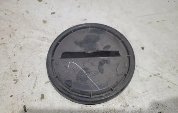 Mercedes-Benz GL X166 Headlight/headlamp dust cover 305219121