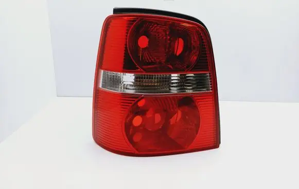 Volkswagen Touran I Rear/tail lights 1T0945095F