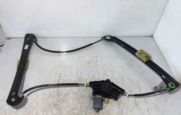 Volkswagen Golf VII Front door window regulator with motor 5G4837462H 0130822378 C13842100