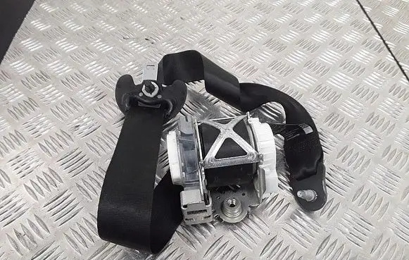 Citroen C3 Front seatbelt 96771569 051090 04109034126247