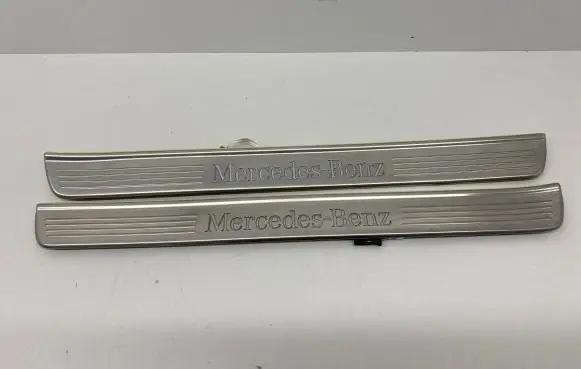 Mercedes-Benz S W222 Front sill trim cover A2226805335 A2226805435