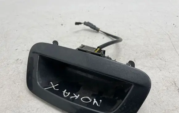 Opel Mokka X Tailgate opening switch 95147493