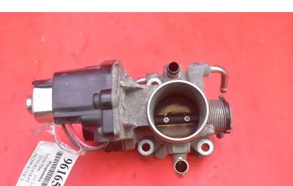 Toyota Prius (NHW20) Throttle body valve 8945230150