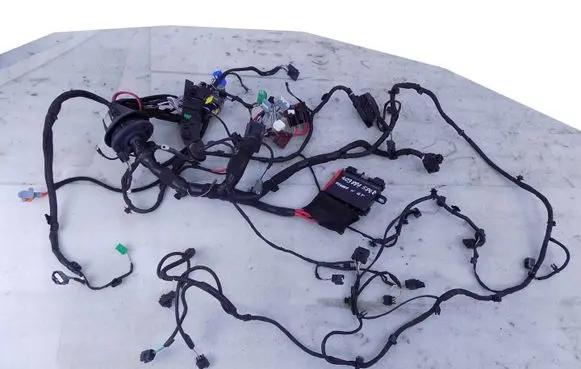 Renault Megane IV Engine installation wiring loom 