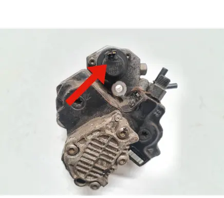 KIA Sorento Fuel injection high pressure pump 0445010101 331004A010