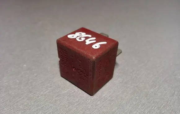 Renault Laguna I Other relay 7700844682A 03540