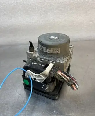 Peugeot 2008 I Master brake cylinder 