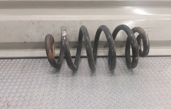 Audi A6 S6 C6 4F Rear coil spring 