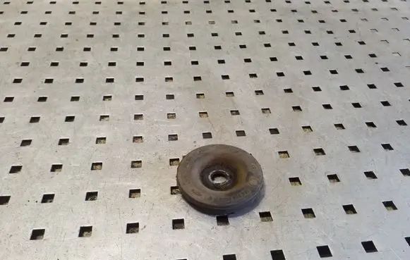 Nissan NV400 Coil spring mount 8200688789