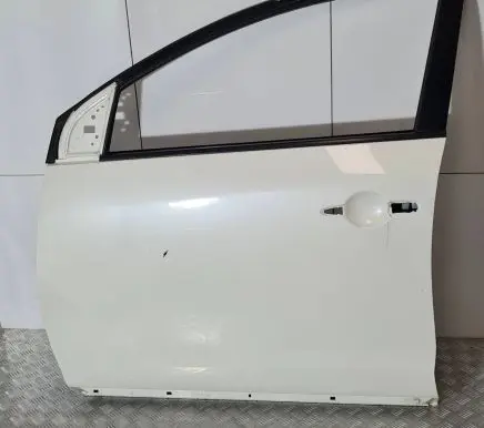 Nissan Murano Z51 Front door