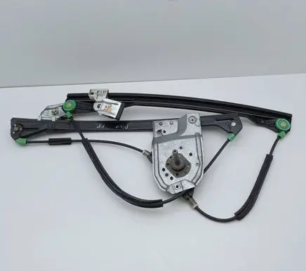 Volkswagen Polo III 6N 6N2 6NF Front door manual window regulator 6N4837402