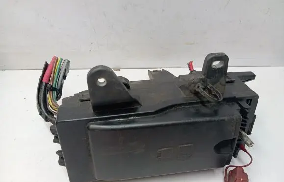 Jaguar F-Pace Fuse module GX7314A076AA