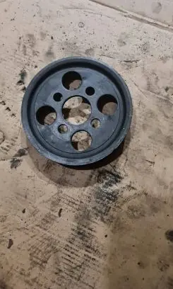 Volvo V70 Power steering pump pulley 30731821