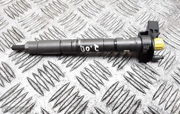 Audi A6 S6 C6 4F Fuel injector 0445116030 03L130277