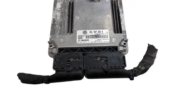 Volkswagen PASSAT B6 Engine control unit/module 03L907309B 1039S28824 0281015131