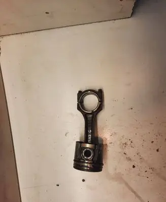 Mazda 6 Piston with connecting rod 5C4