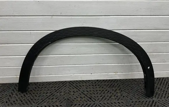 Mini Countryman U25 Front arch trim 5A0C172 5177