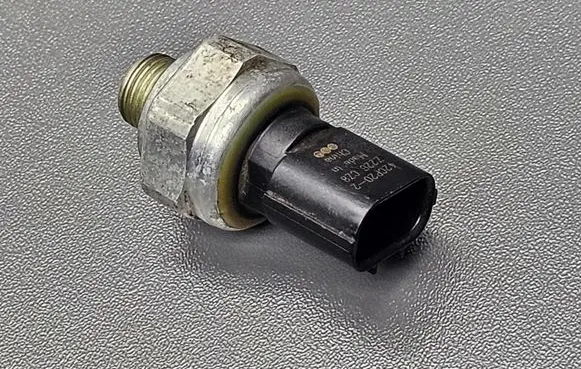 Honda Civic IX Air conditioning (A/C) pressure sensor 42CP20 42CP202