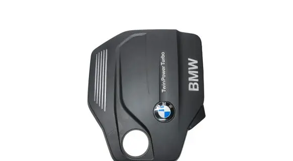 BMW 5 F10 F11 Engine cover (trim) 8514202 162083