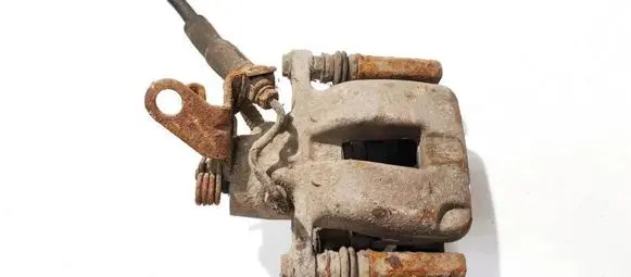 Volkswagen Jetta V Rear brake caliper