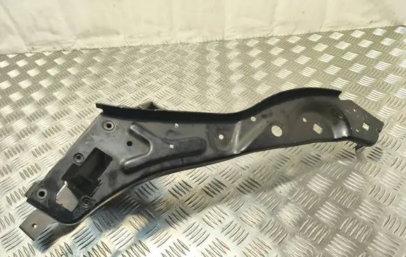 Mercedes-Benz E W212 Headlight/headlamp mounting bracket 212620021