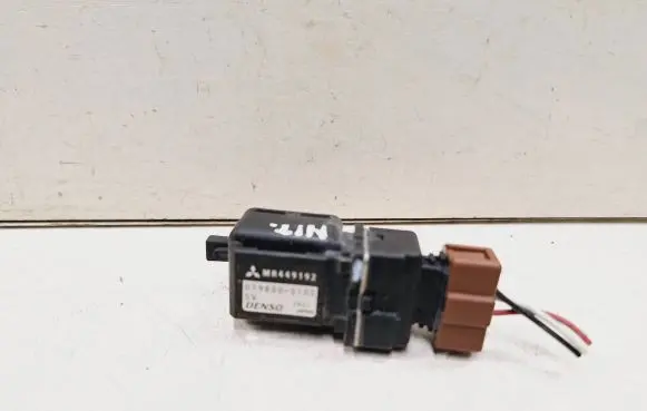 Mitsubishi i-MiEV Air pressure sensor 0798005100 MR449192
