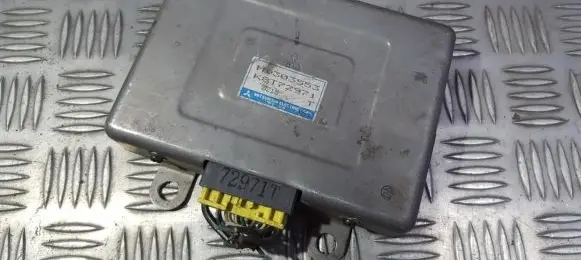 Mitsubishi Space Wagon Other control units/modules MD303553 K8T72971