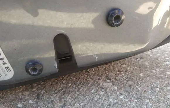 Porsche Cayenne (9PA) Front door lock