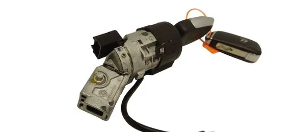 Citroen C4 II Ignition lock 9663123380
