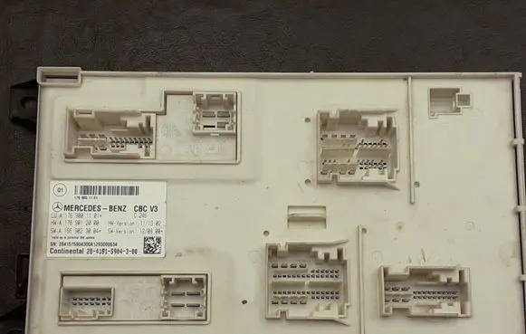Mercedes-Benz B W246 W242 SAM control unit A1769001101