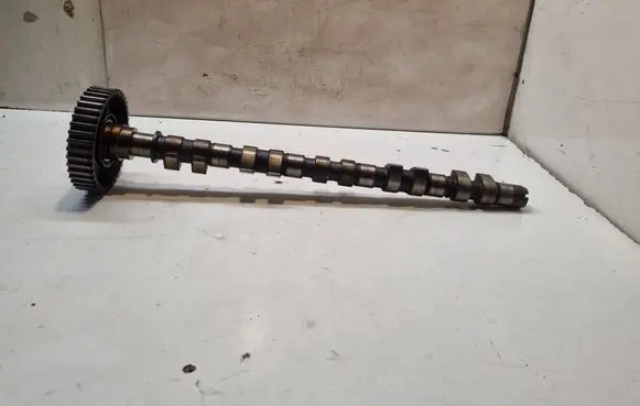 Volvo V70 Camshaft 7132