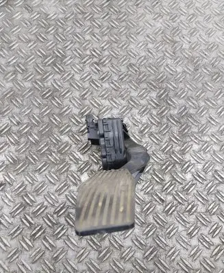 Opel Zafira A Accelerator throttle pedal