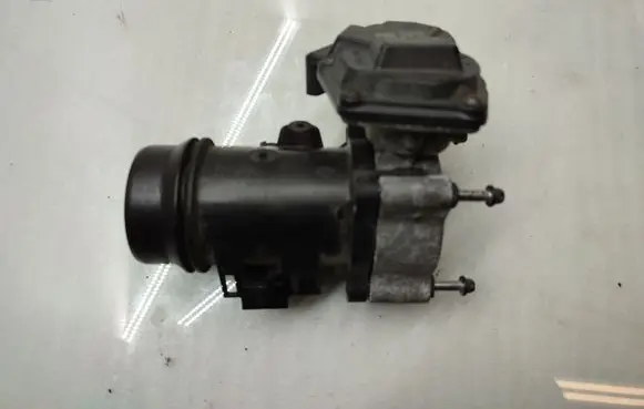 BMW X3 F25 Throttle valve 7810752