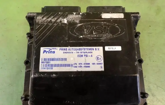 Ford Maverick LP gas control unit module 67R-010098
