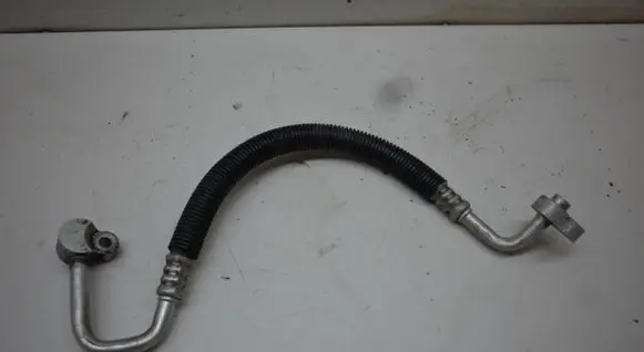 Chrysler Town & Country V Air conditioning (A/C) pipe/hose