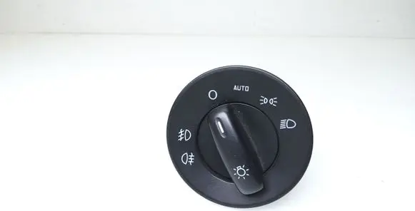 Skoda Octavia Mk2 (1Z) Light switch 1Z0941431J