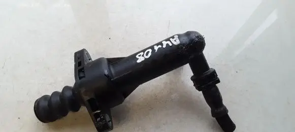 Skoda Karoq Clutch master cylinder 5q0721261k
